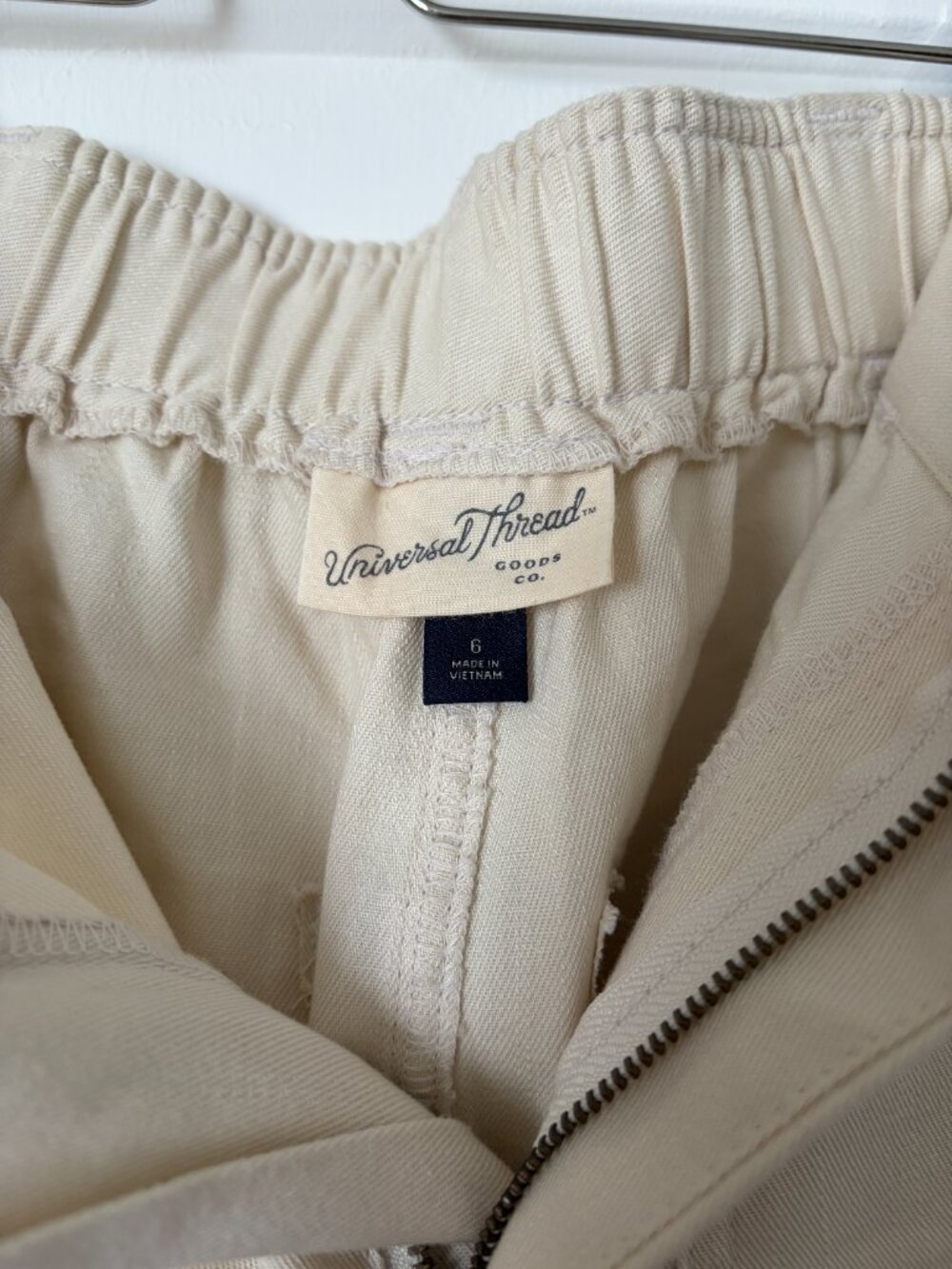 Universal Thread pants - Picture 4 of 4